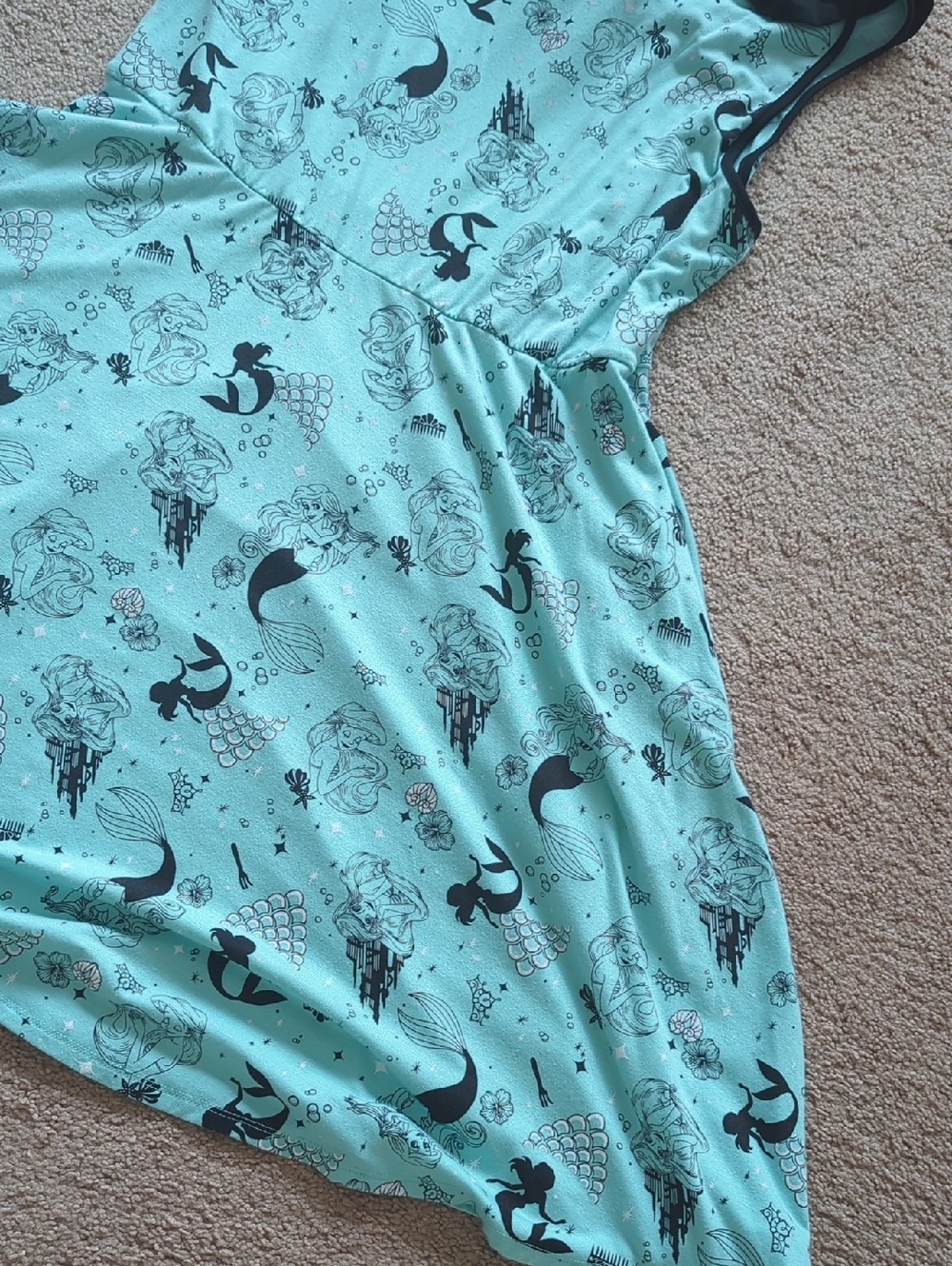 Disney Ariel Dress size LG-XL - Picture 8 of 13
